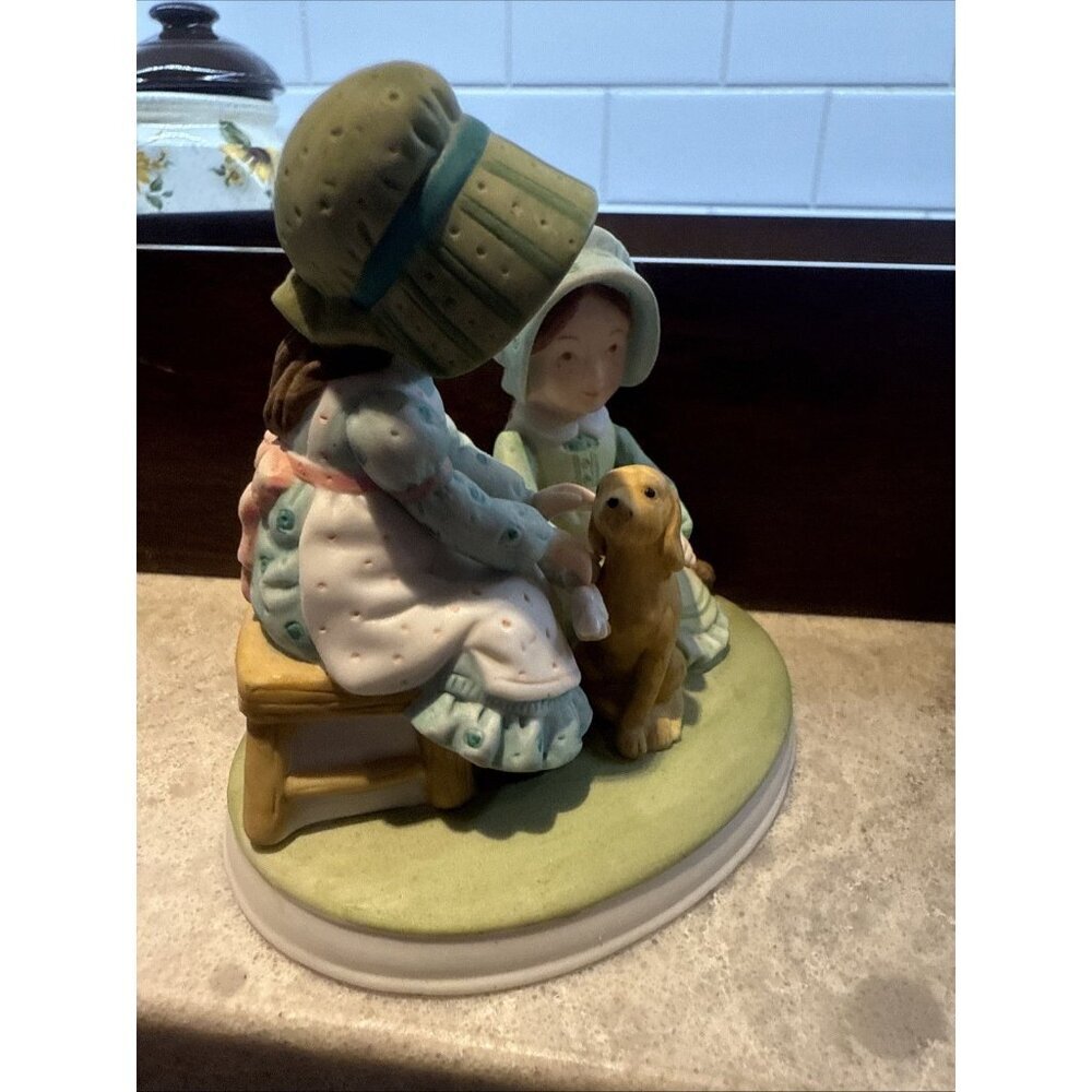 Holly Hobbie Figurine All Better Sweet Remembrance Collection porcelain - Picture 5 of 7